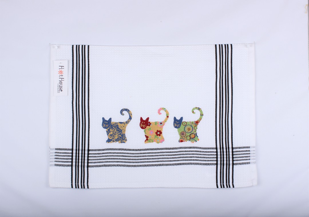 Patchwork Cats embroidered tea towel: CODE: T/T-PAT. image 0